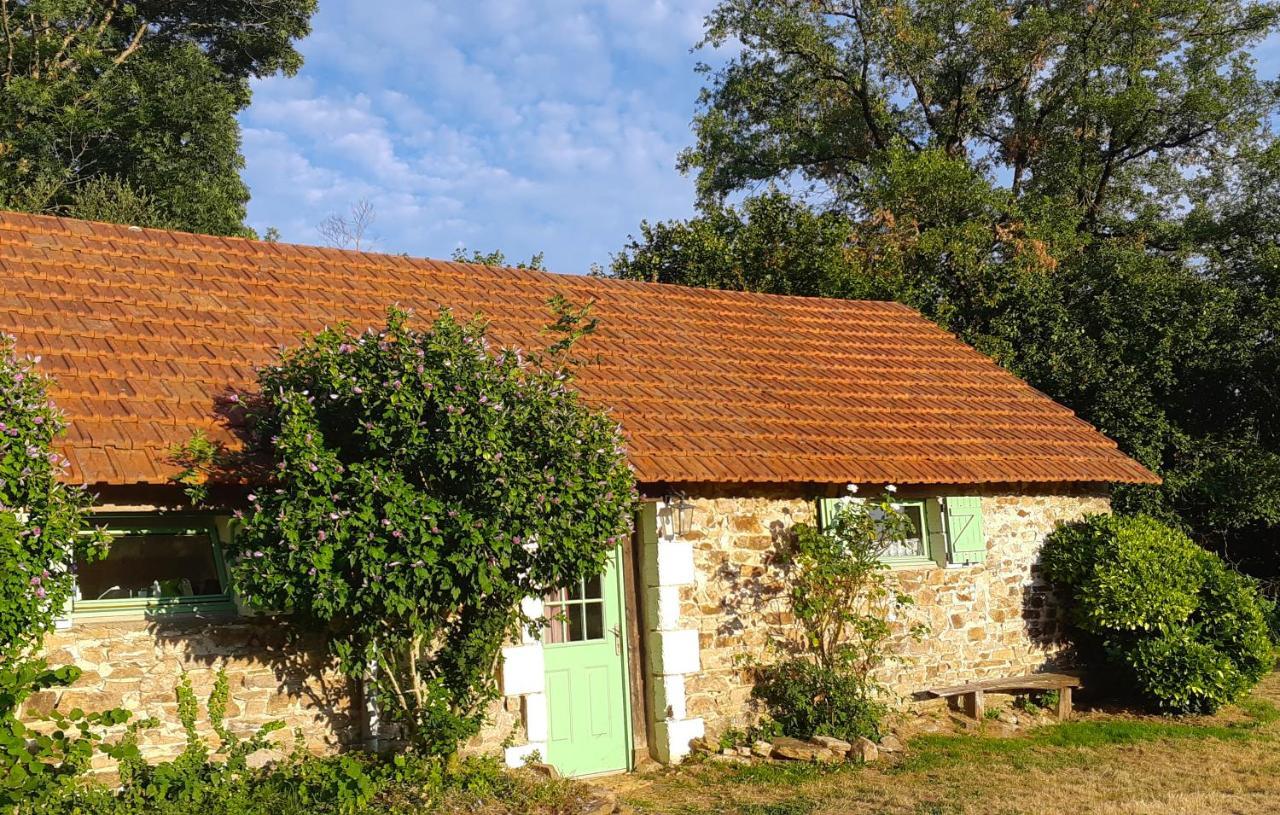 Jumilhac-le-Grand La Rhue Gites - Jacuzzi מראה חיצוני תמונה